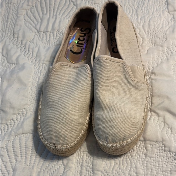 Circus by Sam Edelman Cream Espadrilles - Picture 1 of 3